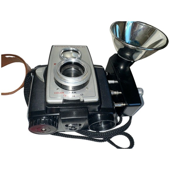 Vintage Kodak Brownie Reflex 20 Camera Kodalite Midget Flashholder Carry Case - Picture 5 of 10